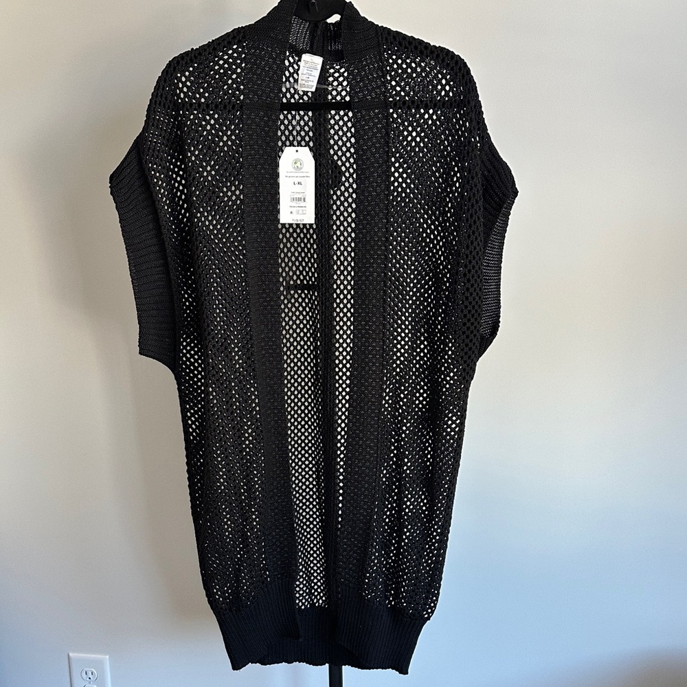 Time and Tru Black Open-Knit Cardigan